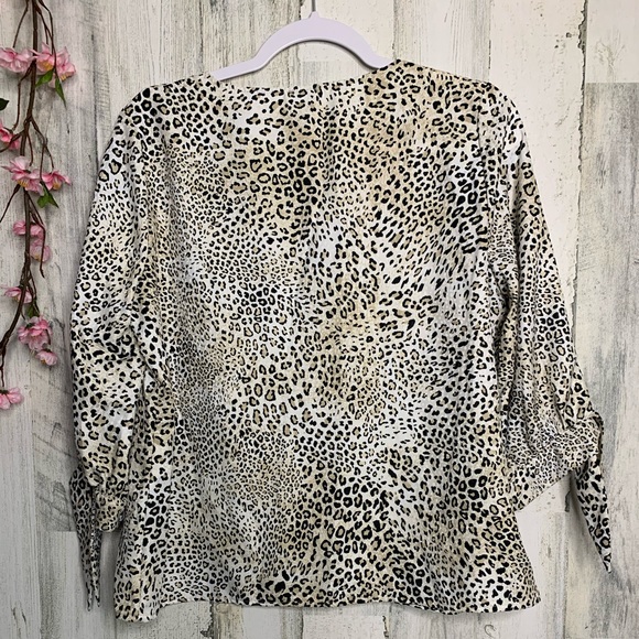 Chico’s Animal Print Petite Blouse - Picture 2 of 5